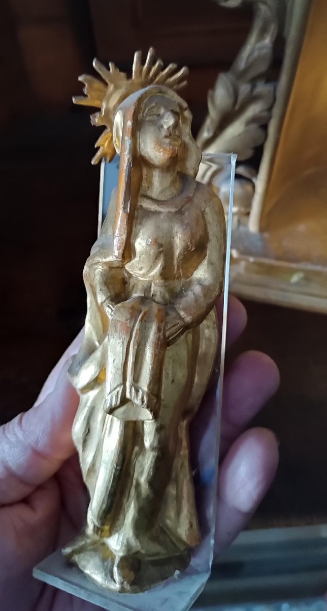 Antico piccolo altare con scultura della vergine in legno dorato-Periodo Barocco-photo-4