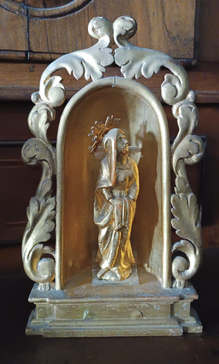 Antico piccolo altare con scultura della vergine in legno dorato-Periodo Barocco
