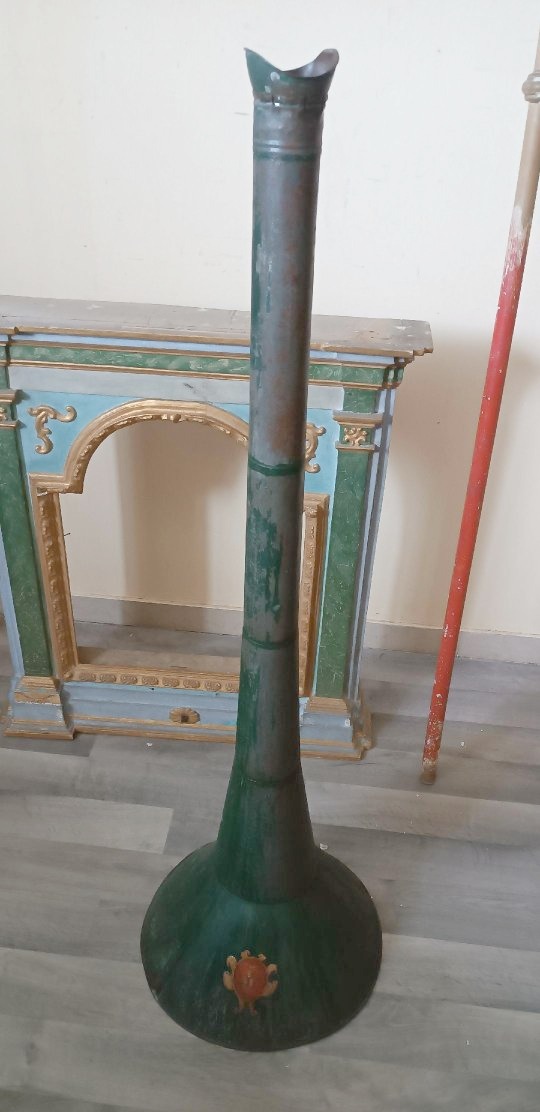 Antico megafono da caccia con stemma nobiliare-photo-5