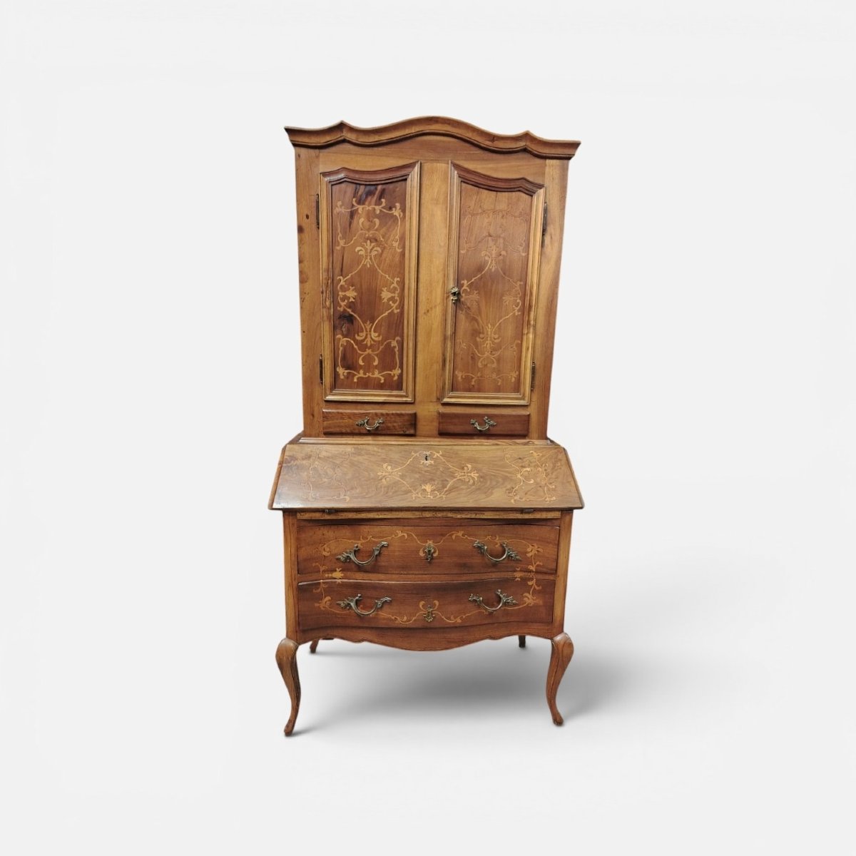trumeau mosso in legno massello intarsiato  stile Luigi XV dei primi del Novecento Elegante li