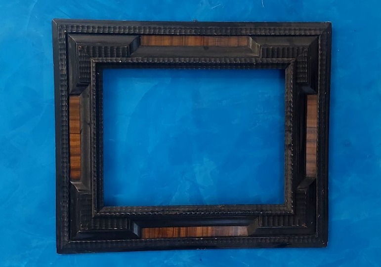 Cornice guilloche, legno ebanizzato, XIX secolo -photo-5