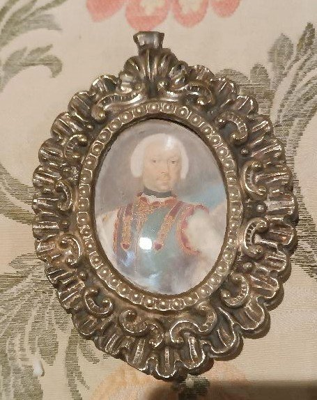 Miniatura dipinto su avorio  ritratto nobile XVIII secolo italia -cornice argento
