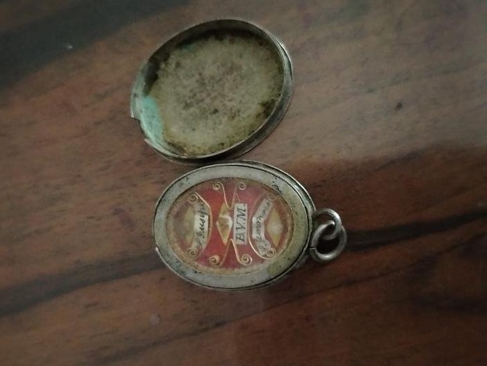 Reliquiario in argento con reliquie san giuseppe -beata vergine maria-san geminiano-photo-3