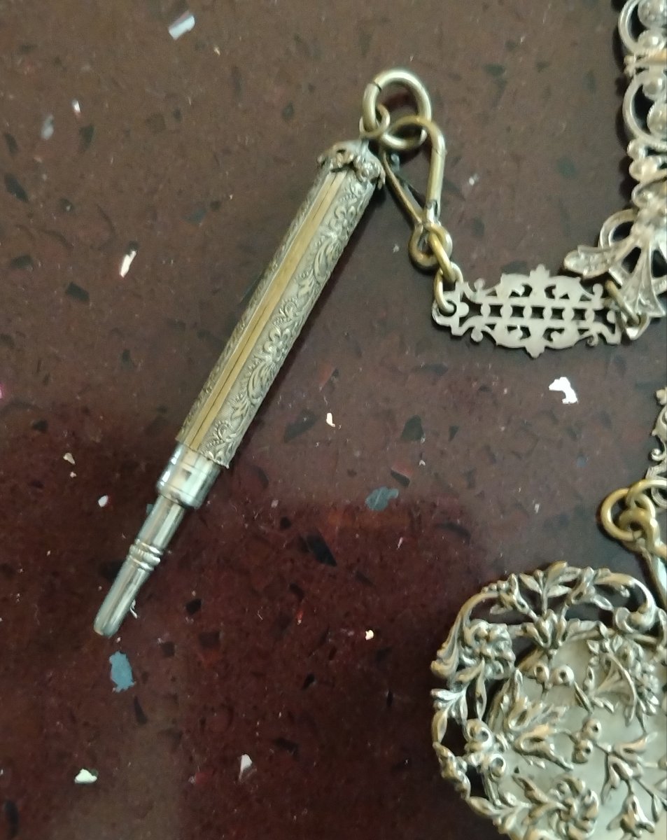 Chatelaine vittoriano in metallo argentato-photo-2