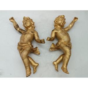 Antica Coppia di angeli dorati in legno