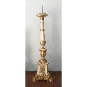 CANDELIERE LEGNO LACCATO DORATO FINE 700 h.80 cm