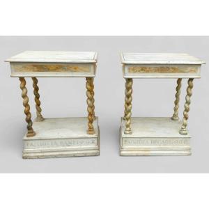 Coppia di piccole consolle laccate XVIII secolo