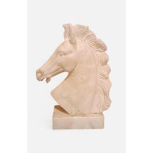 scultura in alabastro  anni '30 raffigurante un cavallo