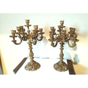 Grande coppia di candelieri in bronzo dorato XIX secolo