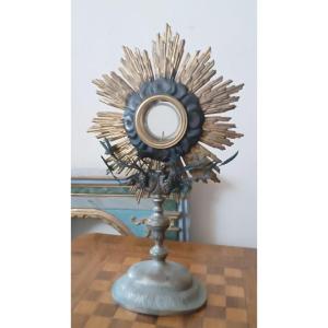 Ostensorio antico in metallo argentato e parte in argento H.53 CM