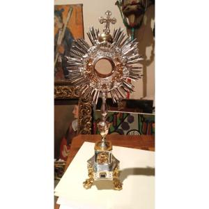 Grande ostensorio in ottone argentato datato 1867 