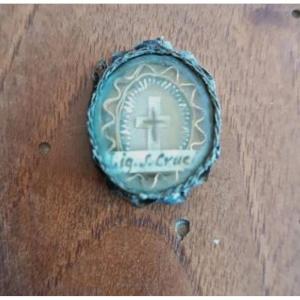 antico reliquiario con reliquia croce in teca in argento-
