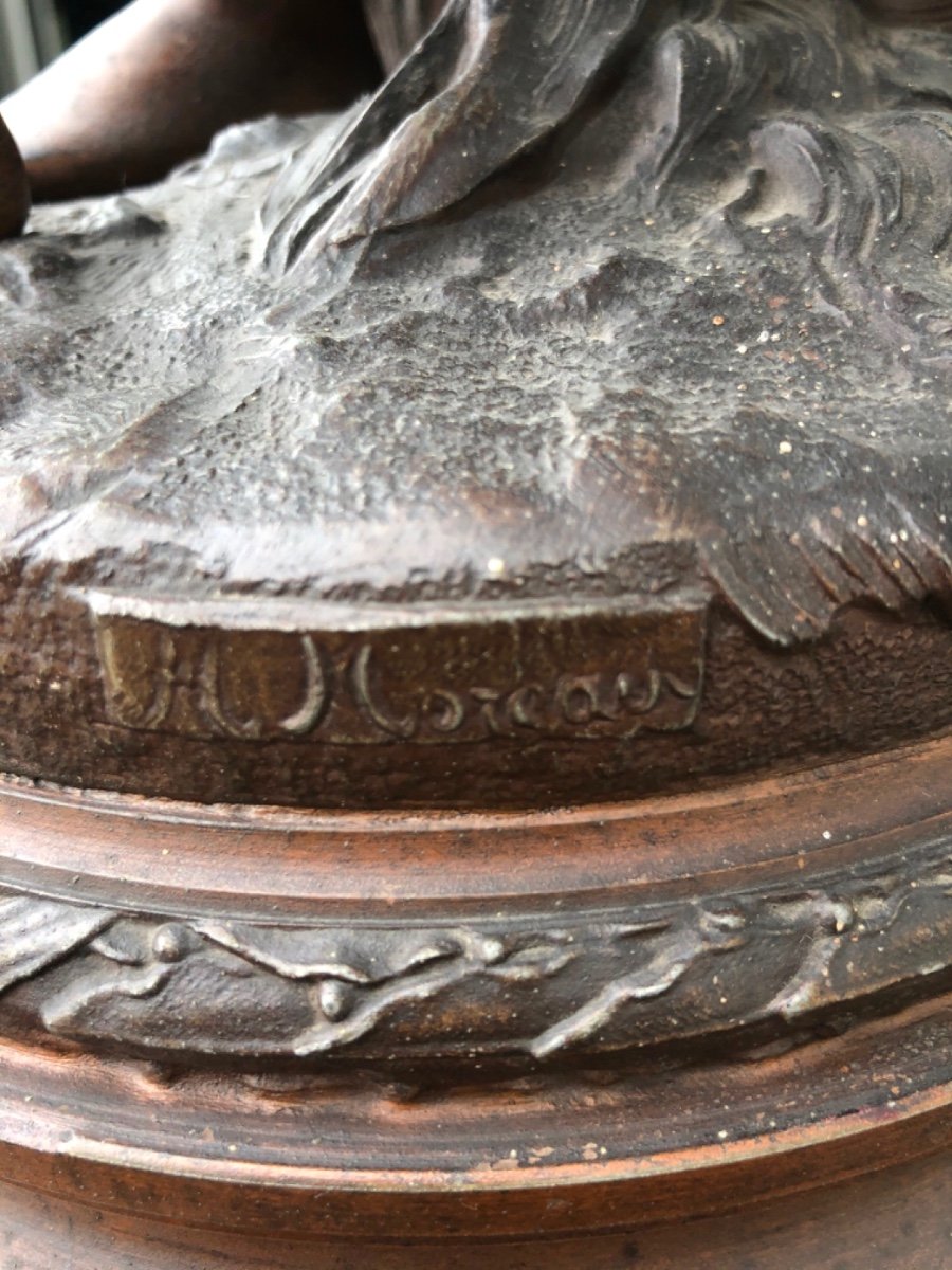 Scultura in bronzo raffigurante due fanciulle con uccellini.Firma Hippolyte Moureau -photo-1