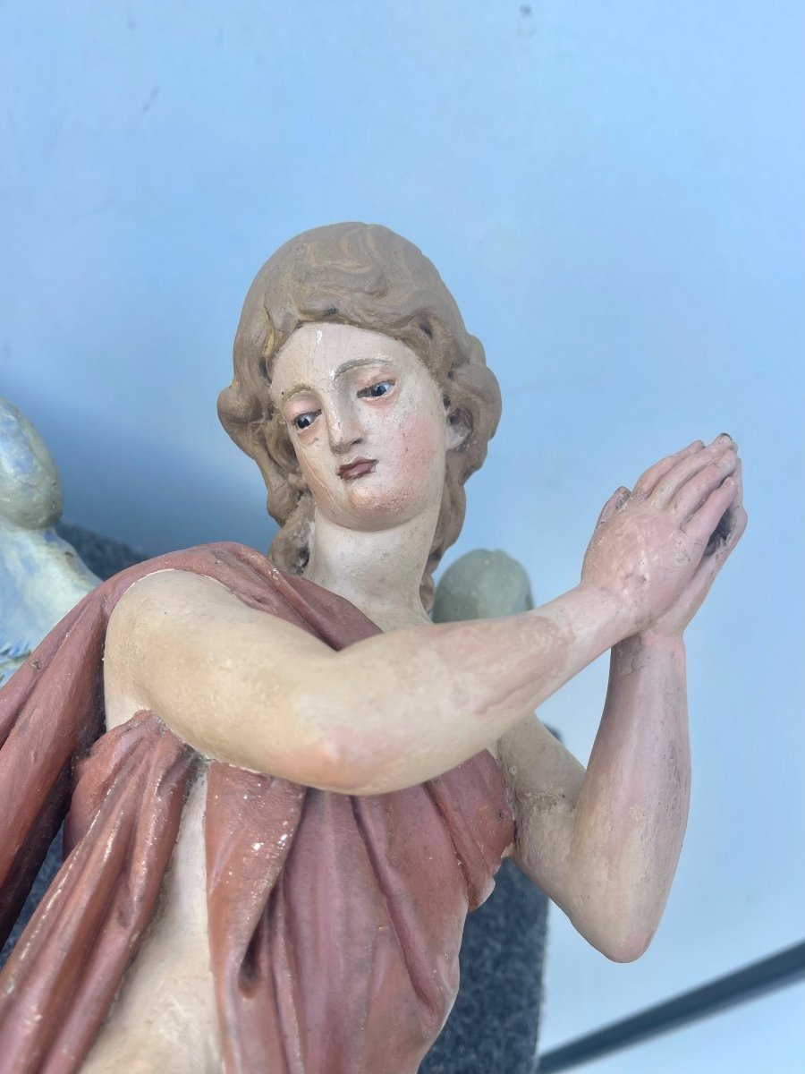 Coppia di angeli policromi a figura intera in legno scolpito e dipinto.Occhi in vetro.Liguria.-photo-5