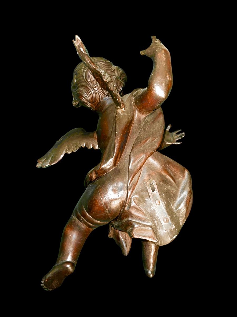 Coppia di angeli a figura intera in legno scolpito ,non dipinto,da appendere a parete .Liguria.-photo-2