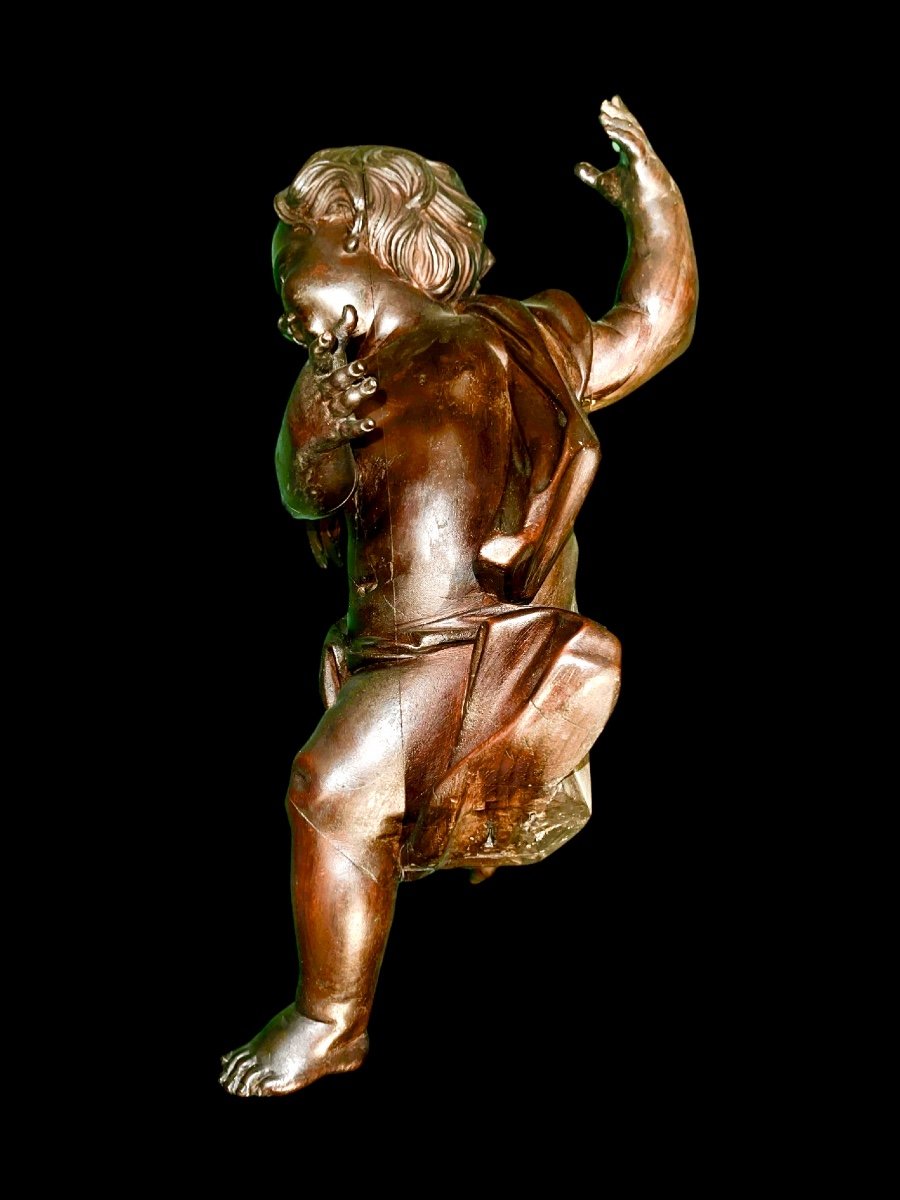 Coppia di angeli a figura intera in legno scolpito ,non dipinto,da appendere a parete .Liguria.-photo-4