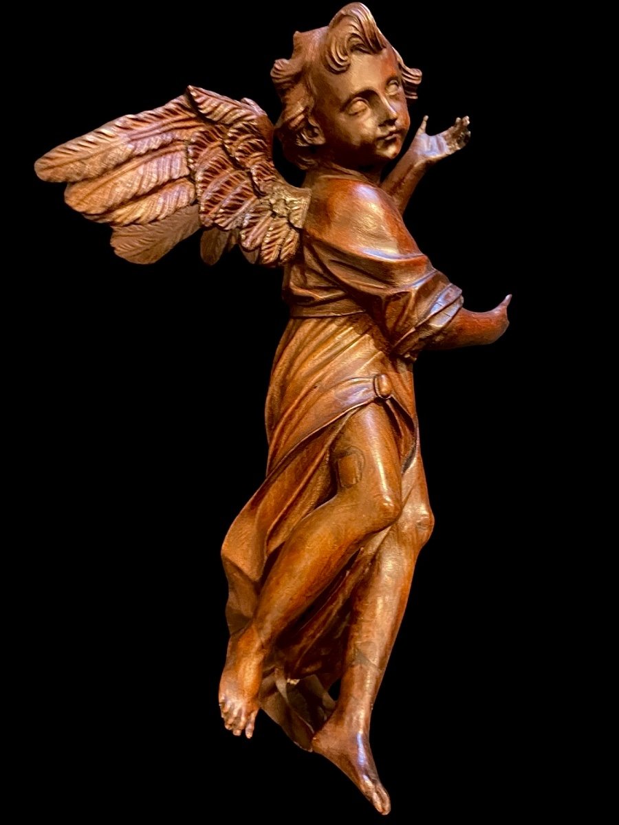 Coppia di angeli a figura intera in legno scolpito.Liguria.-photo-2