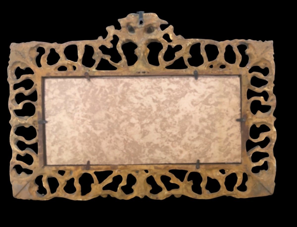 Cornice rettangolare a cartoccio in legno intagliato,traforato e foglia oro.Firenze.-photo-4