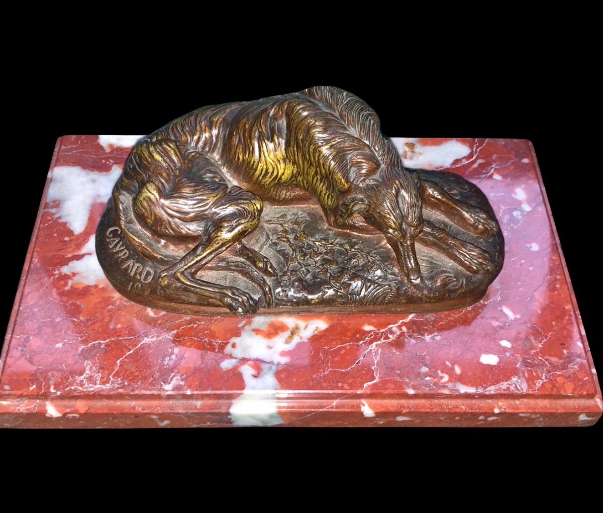 Scultura in bronzo su base di marmo raffigurante cane levriero dormiente.firmato-photo-2