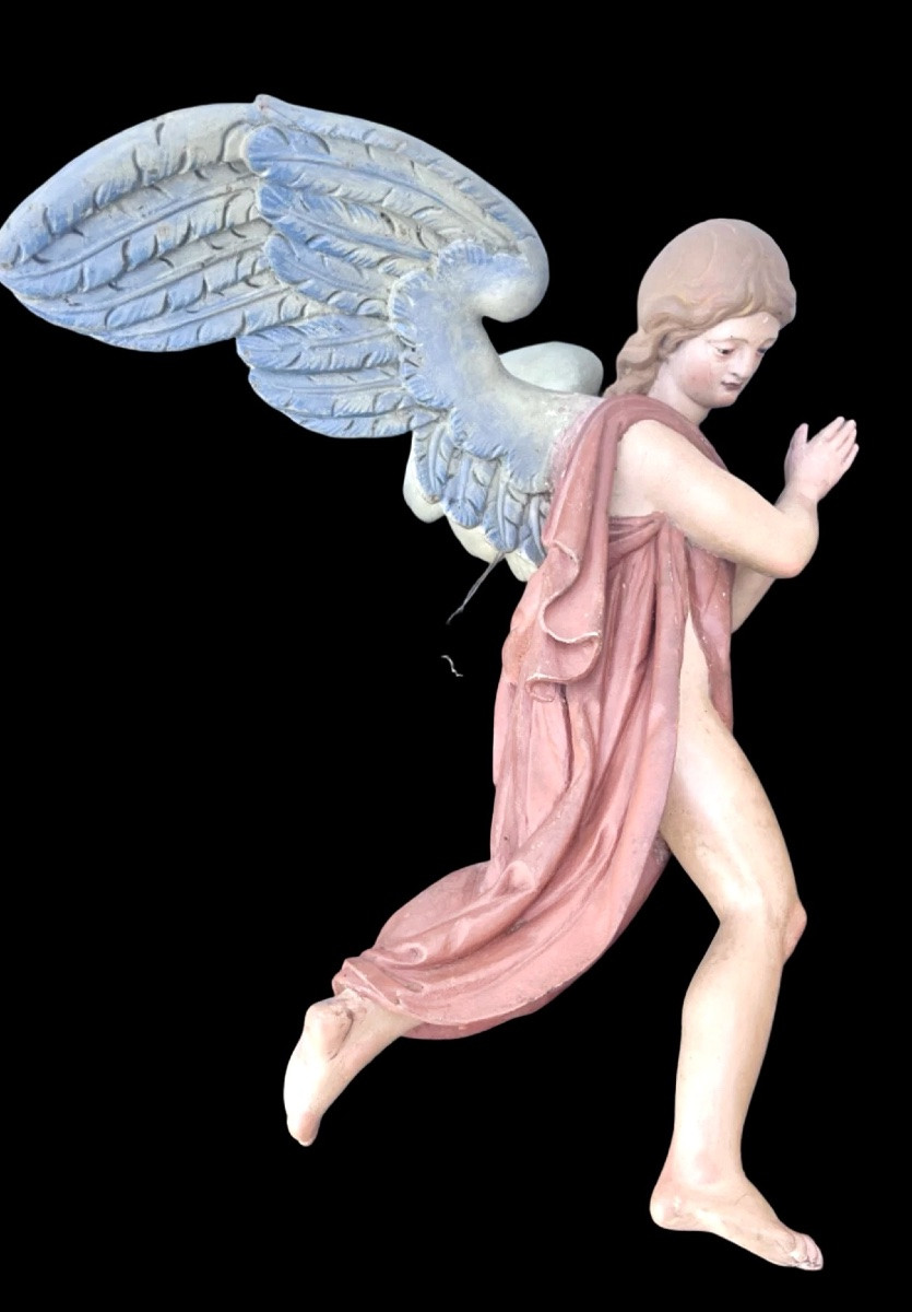 Coppia di angeli policromi a figura intera in legno scolpito e dipinto.-photo-2