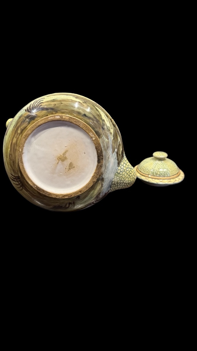 Caffettiera in maiolica a corpo piriforme con beccuccio a forma di serpente.-photo-2