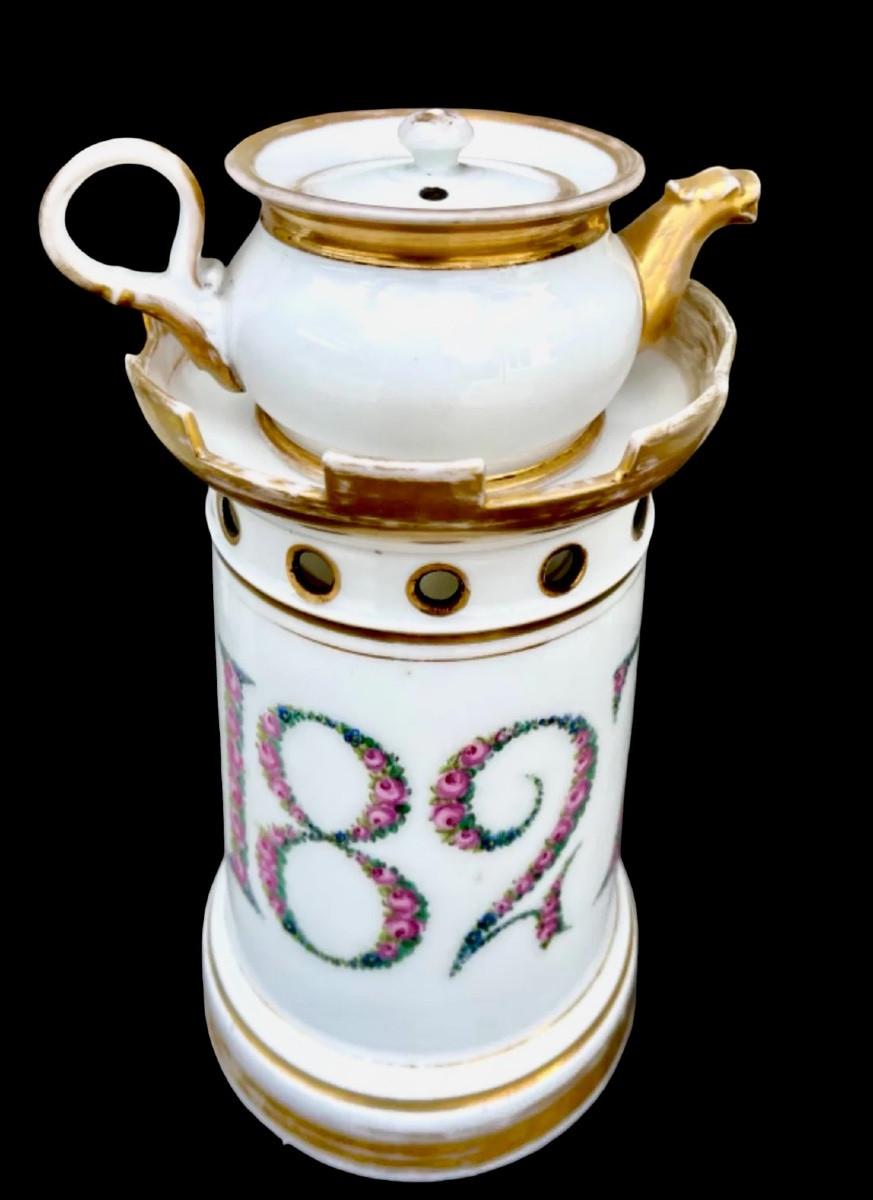 Veilleuse-tisaniera in porcellana con forma a torretta e data 1827 -photo-2
