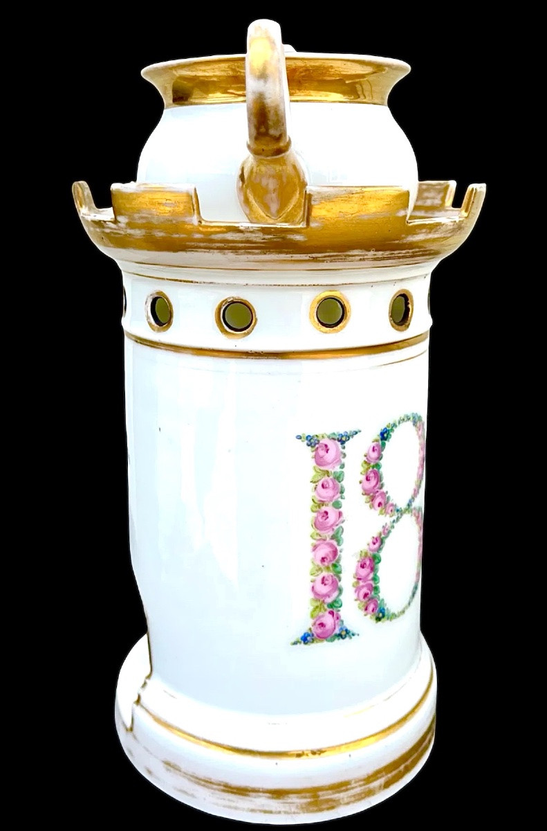 Veilleuse-tisaniera in porcellana con forma a torretta e data 1827 -photo-3