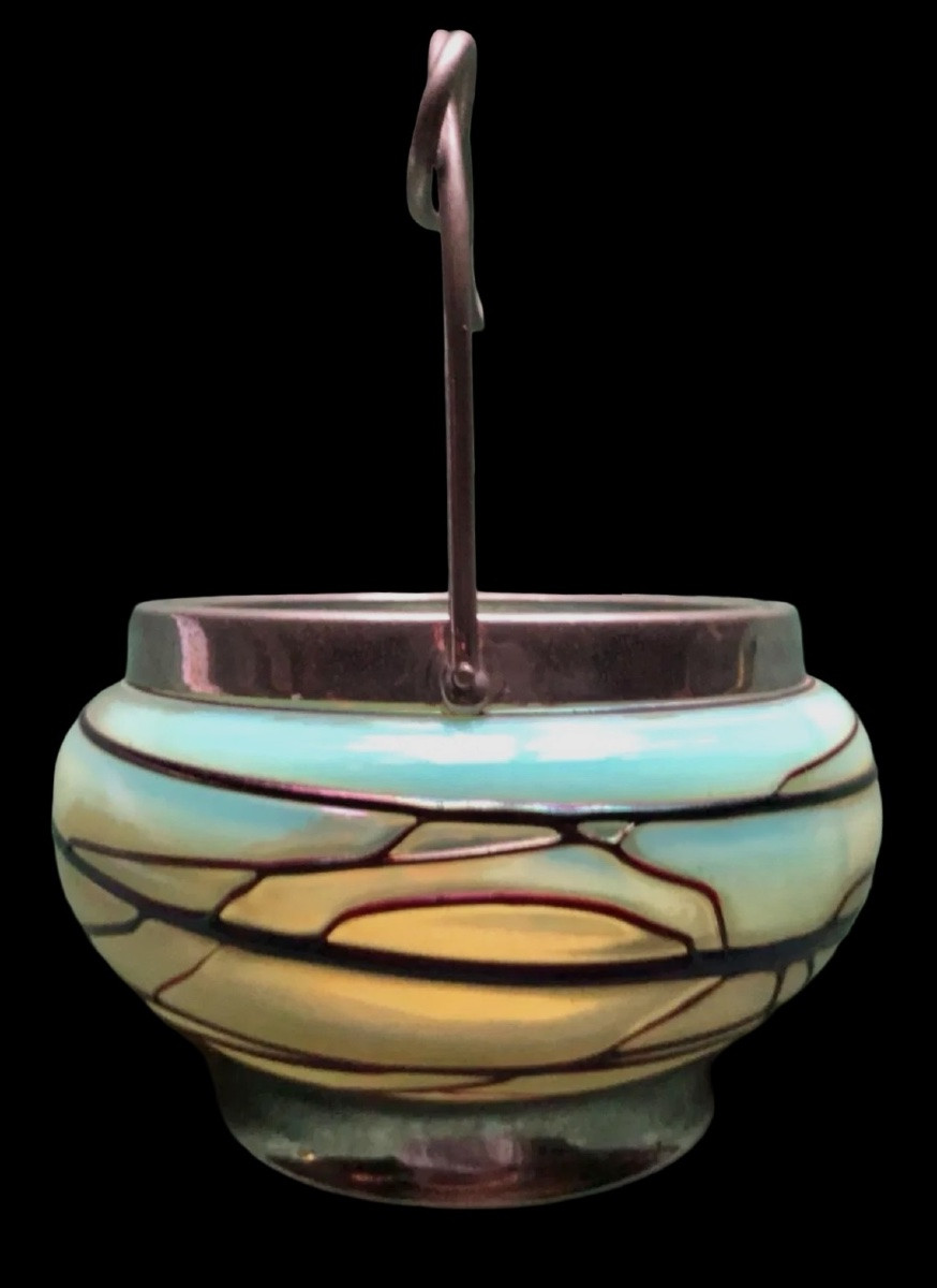 Vaso porta bombon  in vetro iridescente color acquamarina .Palme König.Boemia.-photo-4