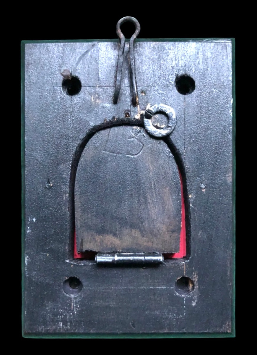 Pace-edicola’in argento sbalzato con inserto in lapislazzuli.-photo-2