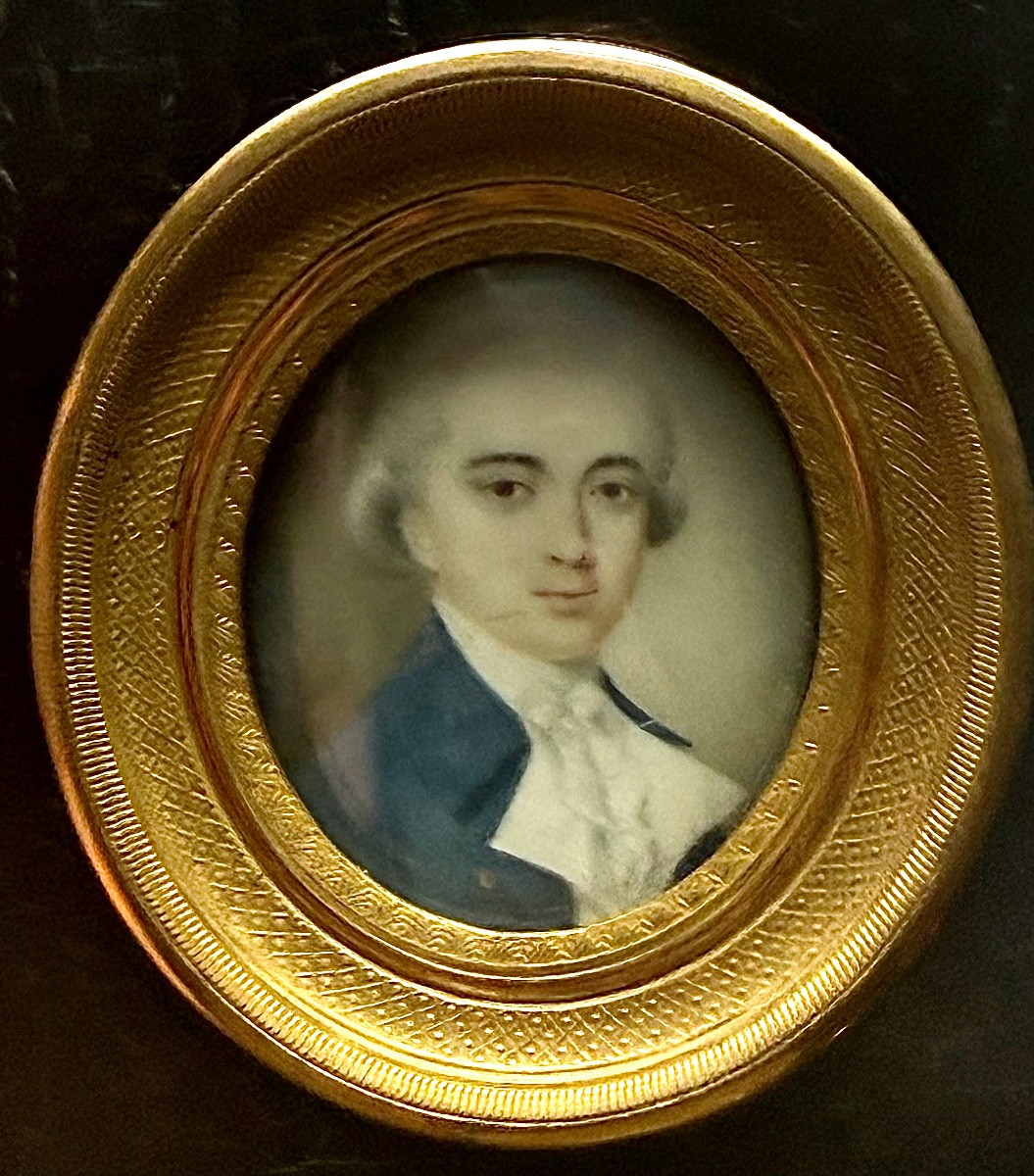 Miniatura olio su avorio raffigurante personaggio maschile.-photo-1