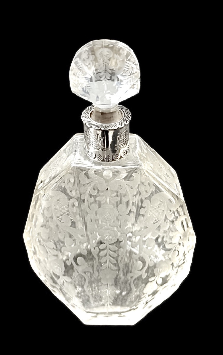 Bottiglietta da profumo a sezione ottagonale  in cristallo molato -photo-2