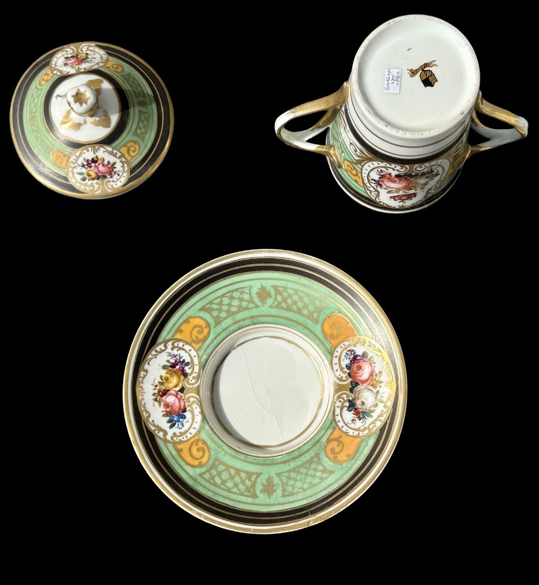 Tazza da puerpera in porcellana con decori a campi floreali,motivi geometrici,lumeggiature oro.-photo-3