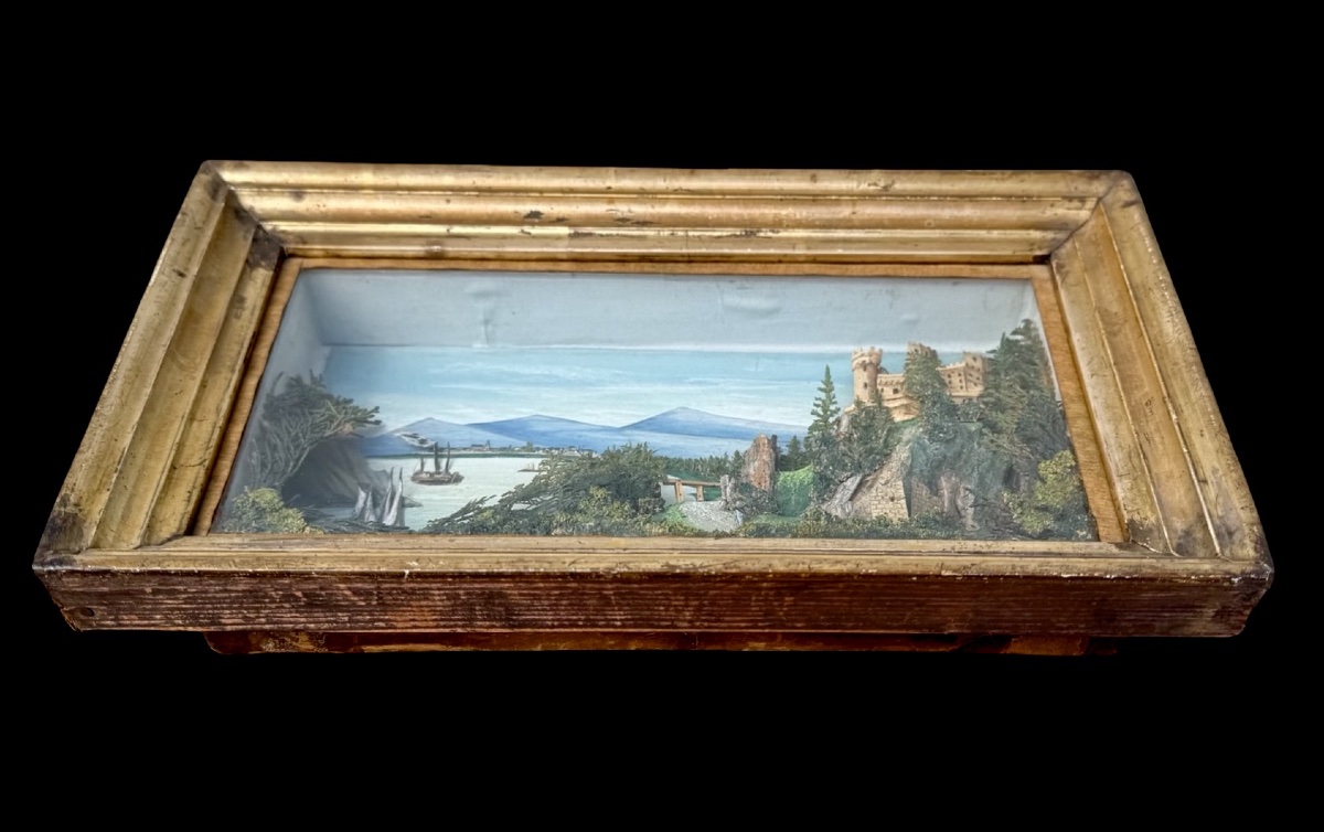 Quadro prospettico - diorama tridimensionale entro cornice con vetro protettivo -photo-2