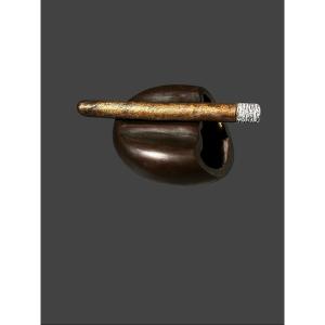 A Bronze Cigarette With Ashtray 12/100