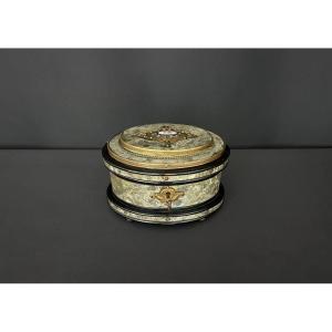 Oval Napoleon III Jewelry Box In Blackened Wood