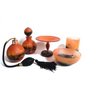 Lubin Paris Perfume Toilet Service In Vintage Glass Paste
