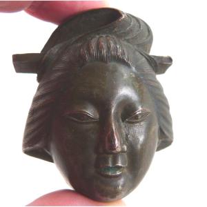 Woman's Head Okimono Netsuke Japan Meiji Period