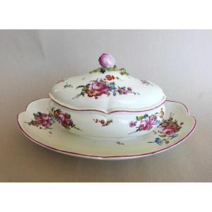 18th Century Soft Porcelain Sugar Bowl Attributed To Mennecy