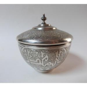Covered Pot In Solid Silver Egypt Or Syria Late 19th Century Engraved Decoration 