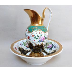 Ewer And Basin In Paris Porcelain By Jacob Petit, Mid-19th Century 