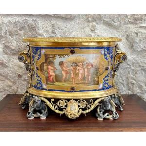 Sèvres Porcelain Planter Signed Wiese, Paris 1860