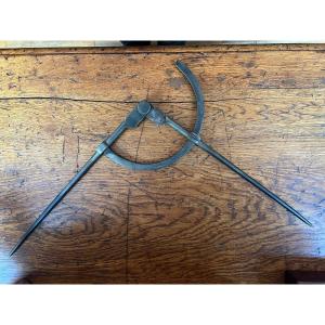 Stonemason's Compass With Dry Points 19th Century