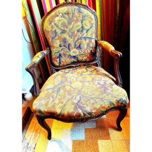 Beautiful Salon Armchair Backrest à La Reine Stained Beech Louis XV Style Mid 19th Pt Point