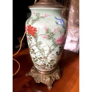 Beautiful Large Japanese Celadon-colored Painted Porcelain Living Room Lamp From The 19th Century With Enamel Decoration