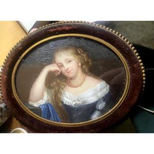 Beautiful Large Oval Portrait Painted On Ivory With A Miniature Representing Madame De Sévigné As A Young Woman