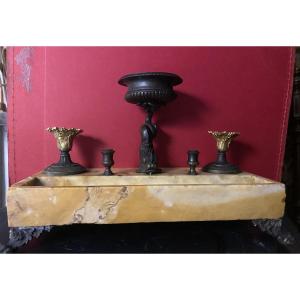 Early 19th-century Inkwell In Patinated Bronze And Yellow Tuscan Marble, With Trinket Tray And Pen Holder. Ch;x