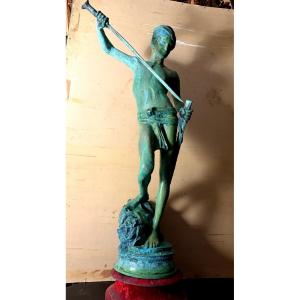 Large, Elegant Late 19th-century Bronze With A Green Patina, Depicting David Slaying Goliath After Mercier, On A Plinth