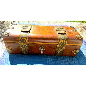Beautiful Jewelry Box With Telescopic Gallery System Adorned With Carved Gilded Brass 19th Century