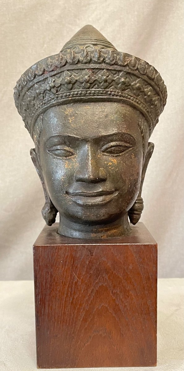 piccola testa in bronzo di Shiva Cambogia XIX secolo