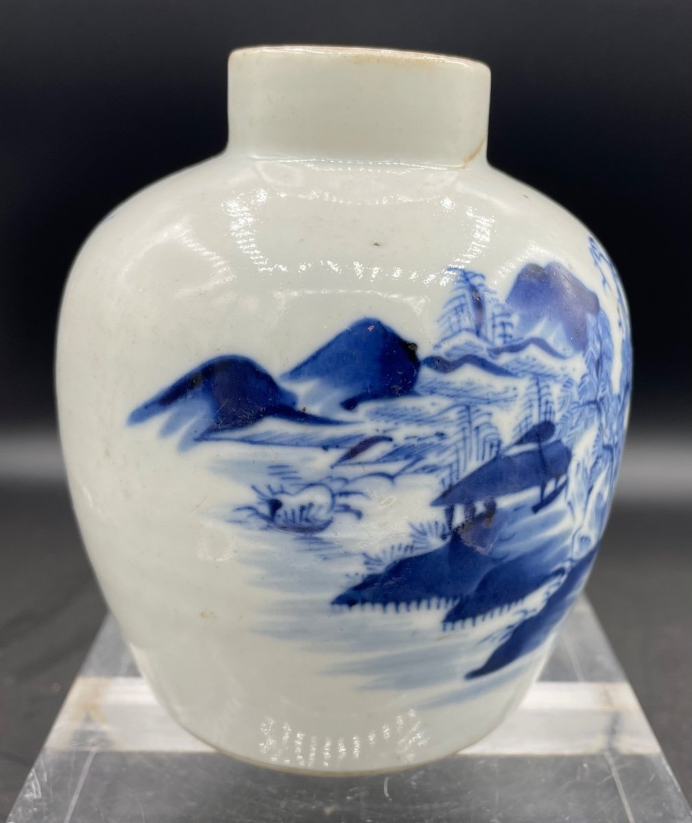 Piccolo recipiente in porcellana bianca  e blu Cina XIXsecolo-photo-1